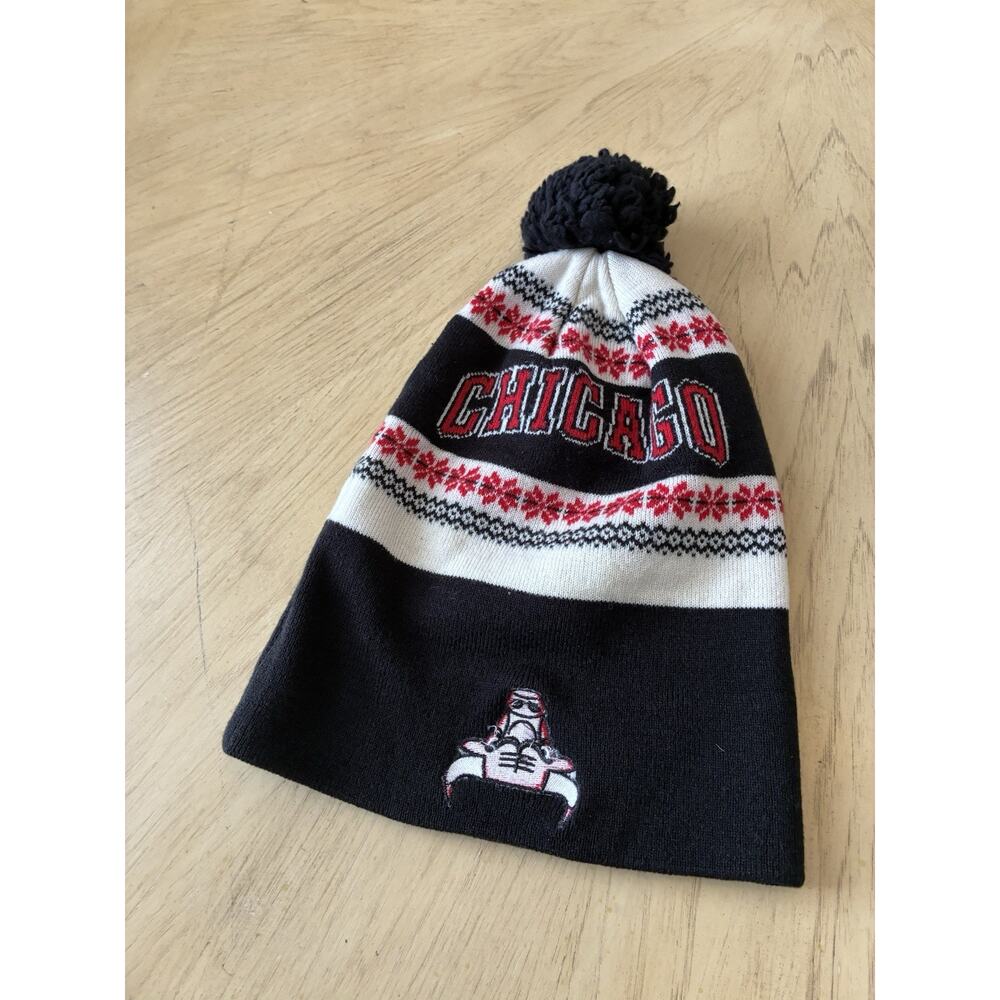Adidas CHICAGO BULLS Beanie NBA NEW ERA KNIT POM Pom Nordic Ski Winter Hat Y2K - Picture 11 of 12